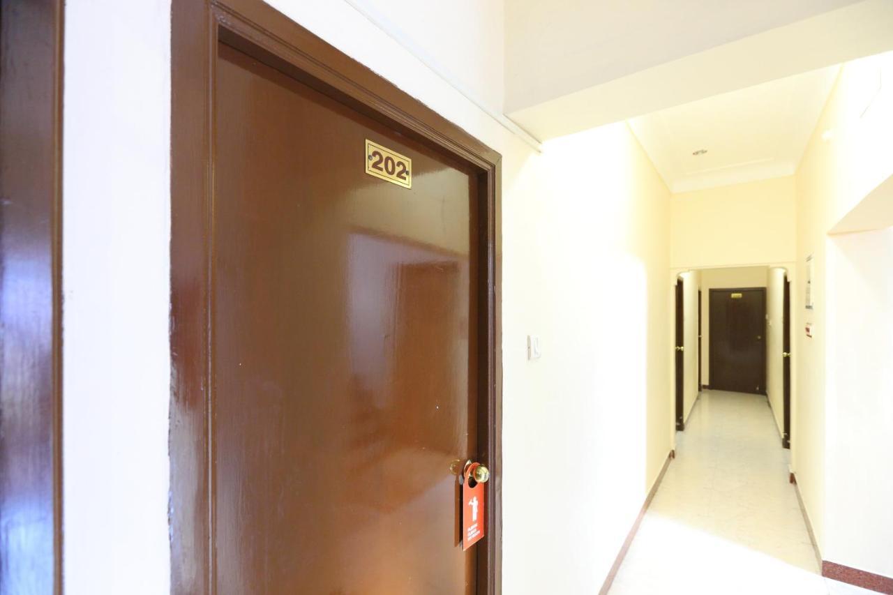Oyo 11736 Venkateswara Vilasam Pondicherry Exterior photo